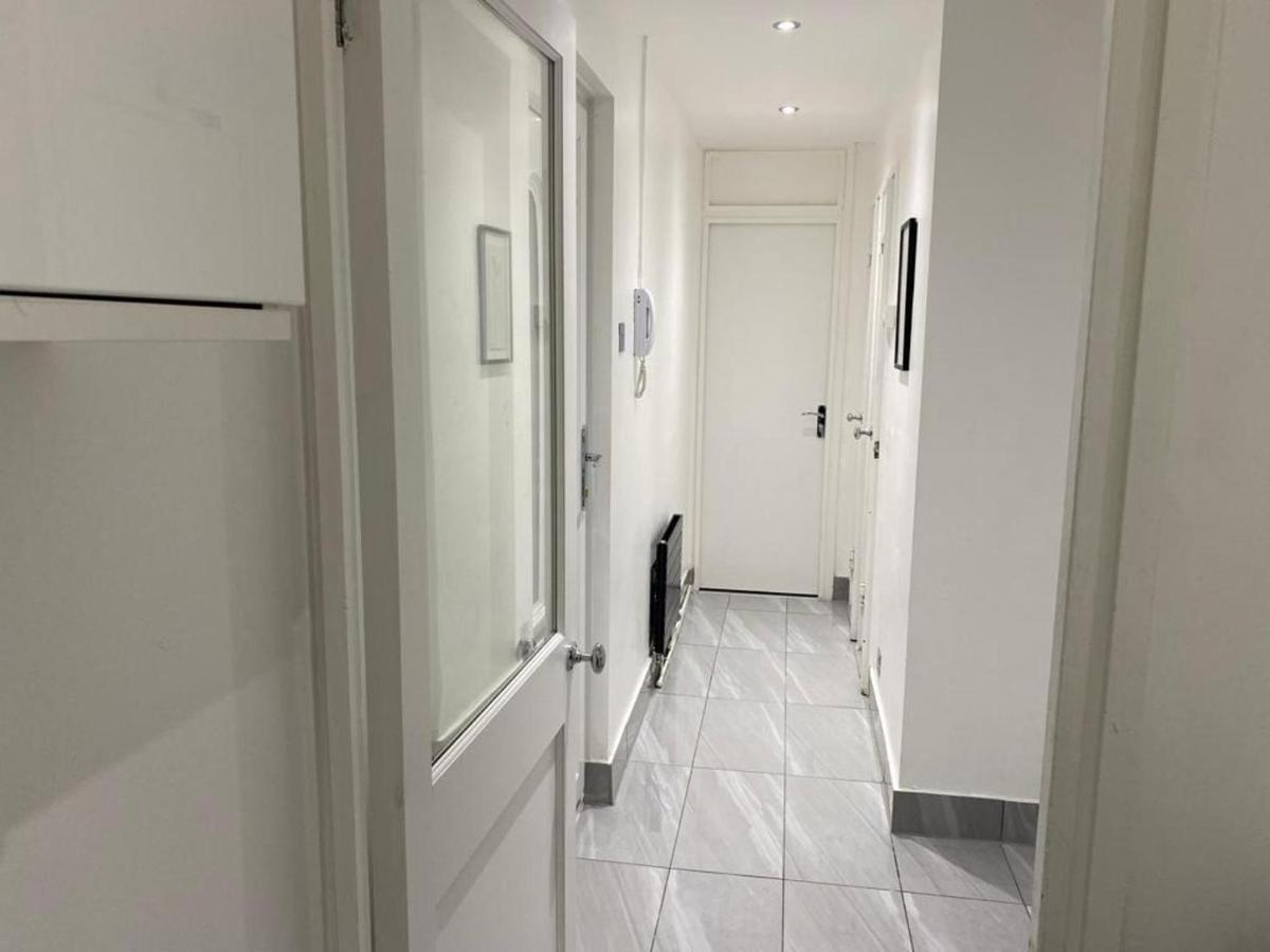 Luxurious 2-Bed Apartment In Woolwich London Exterior photo
